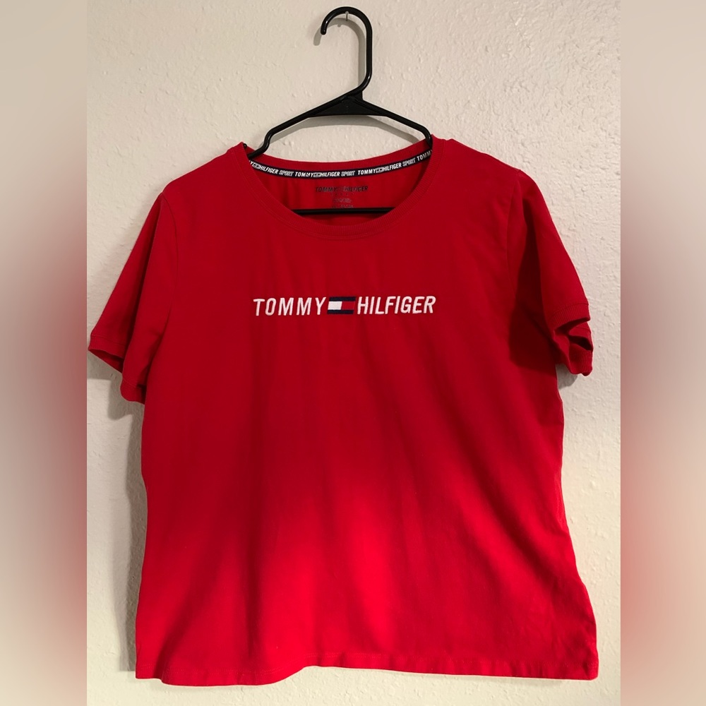 Tommy Hilfiger
